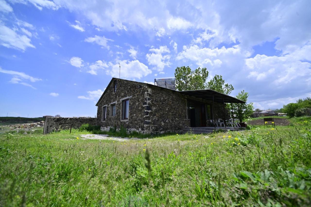 Sevan Tarsus Guesthouse Tsovazard Exterior foto